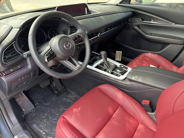 2025 Mazda CX-30 2.5 S Carbon photo 3