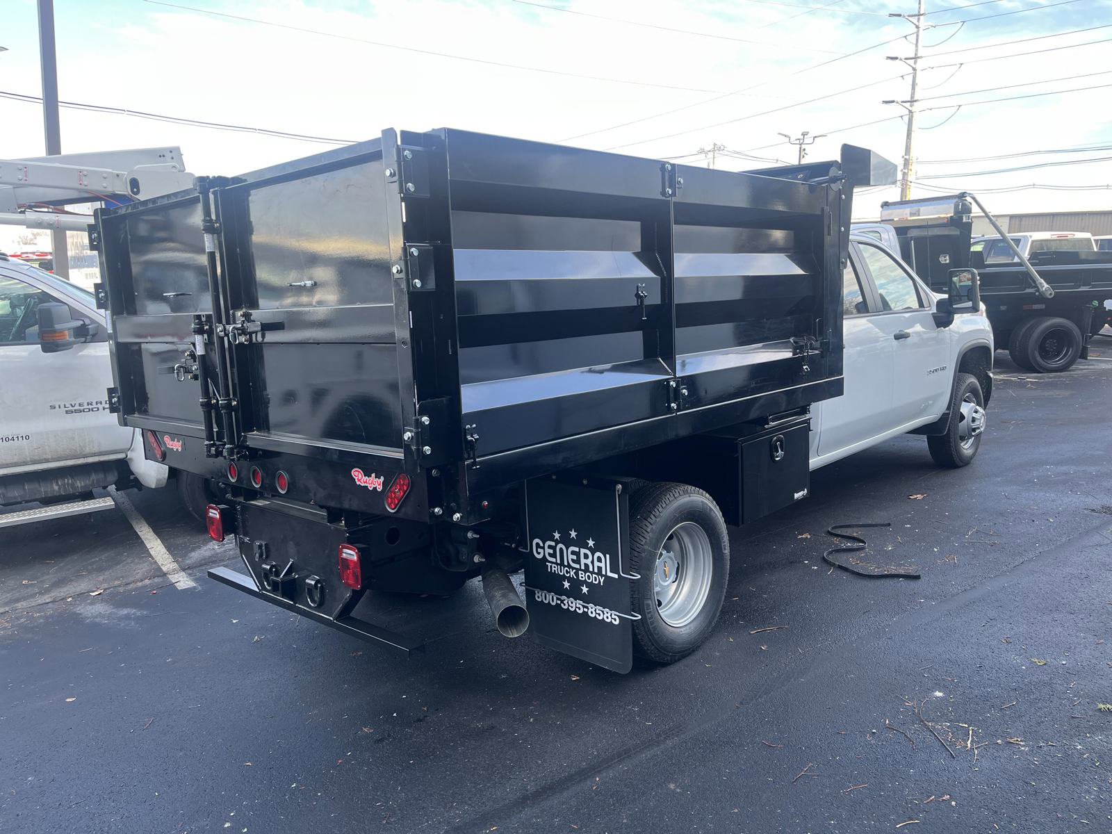 2024 Chevrolet Silverado 3500HD Work Truck photo 3