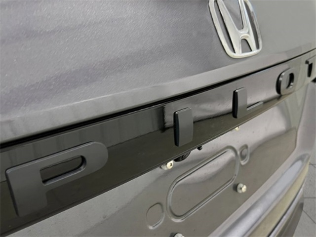 2025 Honda Pilot EX-L photo 5