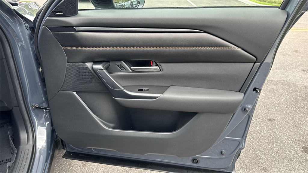 2025 Mazda CX-50 2.5 Premium Plus photo 40