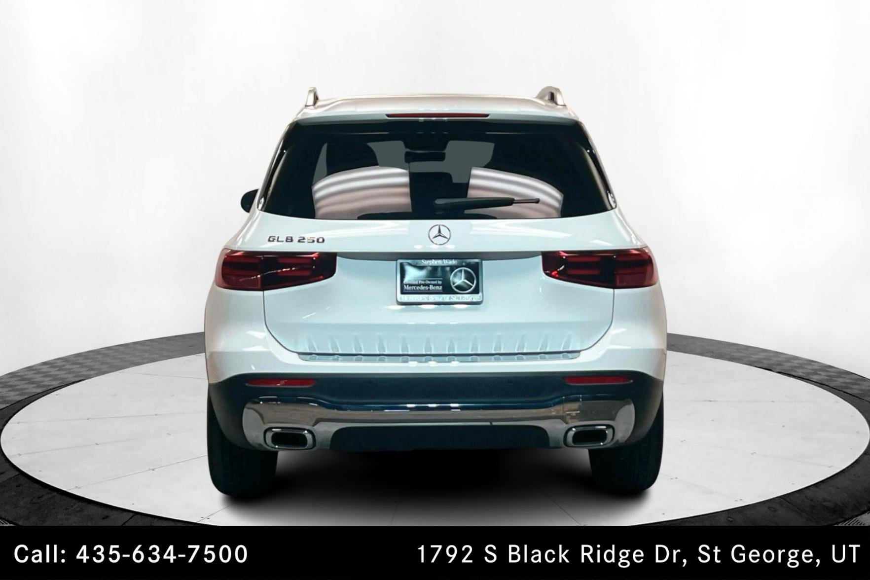 2025 Mercedes Benz GLB 250 photo 4