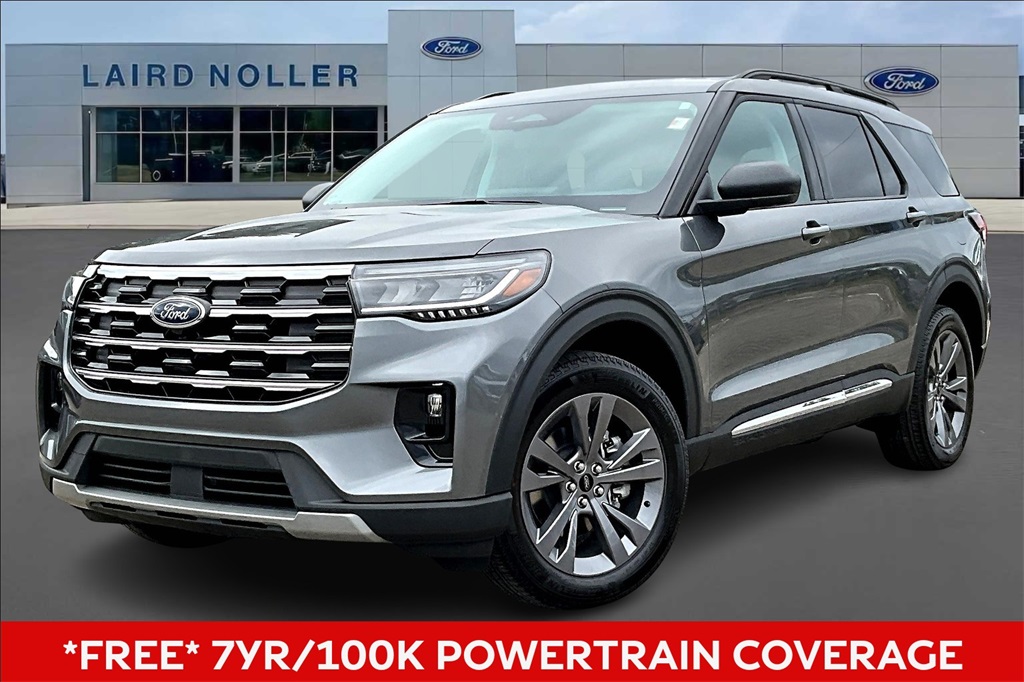 2025 Ford Explorer Active's photo
