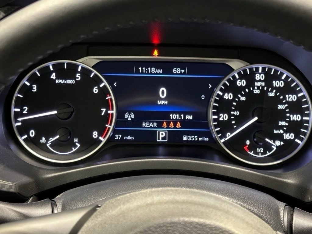 2025 Nissan Sentra SV photo 26