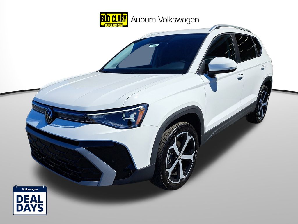 2025 Volkswagen Taos SEL's photo