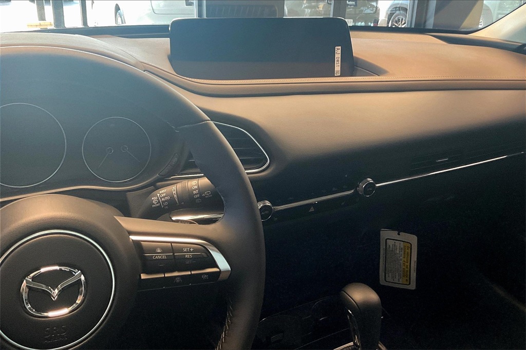2025 MAZDA CX-30 - Image 5