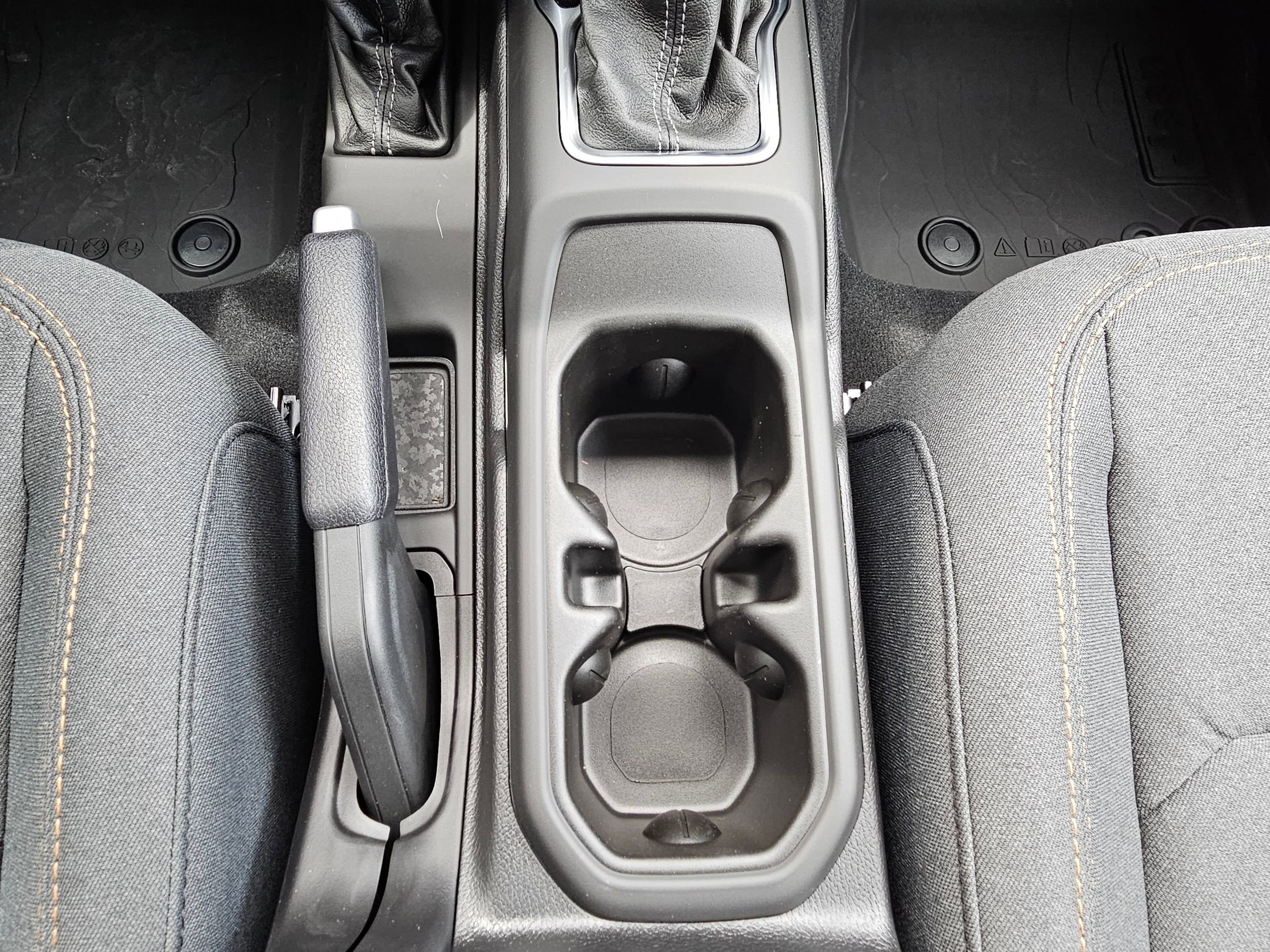 2025 Jeep Wrangler Sport S photo 10
