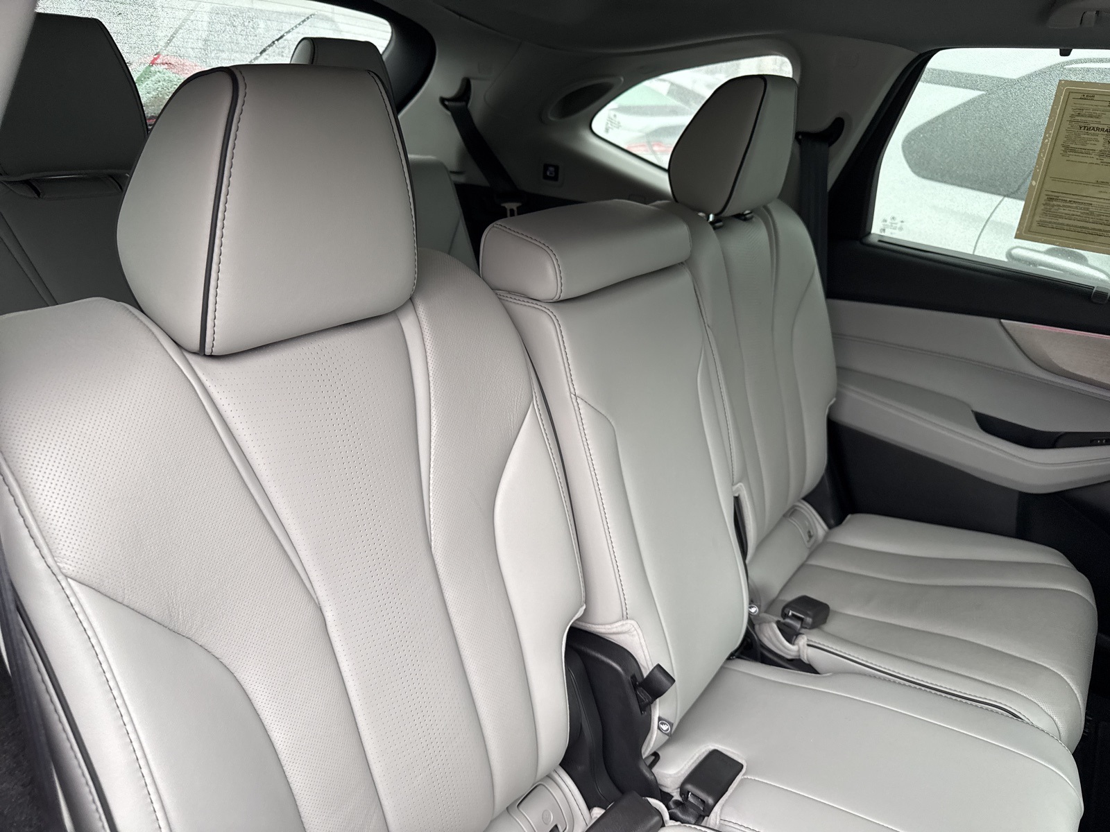 2023 Acura MDX Advance SH-AWD photo 17
