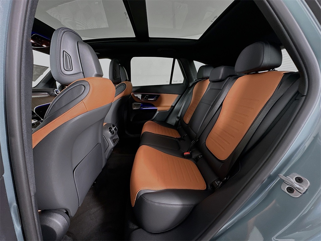 2026 Mercedes Benz GLC 300 4MATIC photo 25
