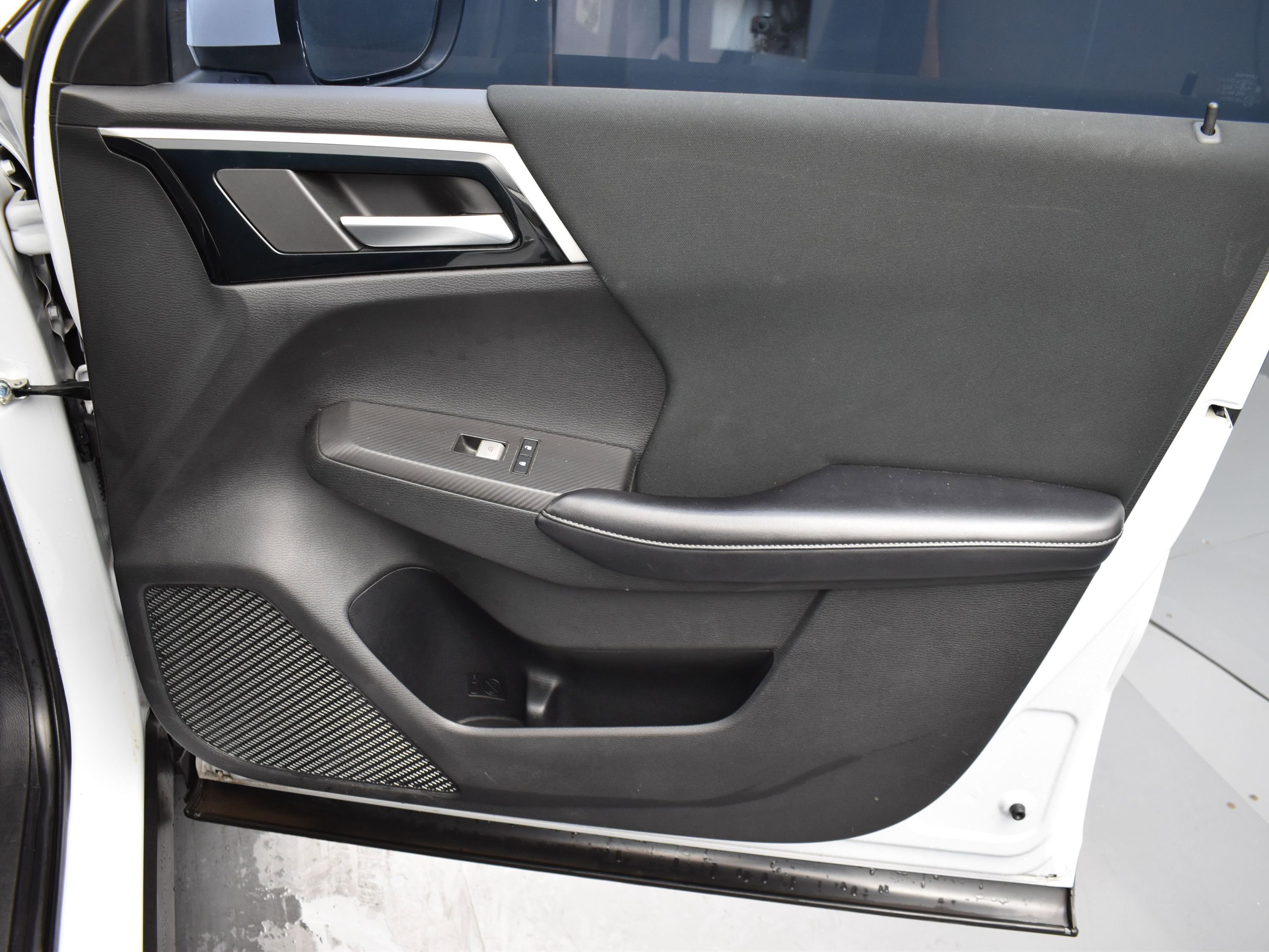 2022 Mitsubishi Outlander ES S-AWC photo 5