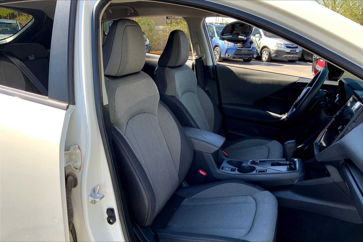 2024 Subaru Crosstrek Premium photo 8
