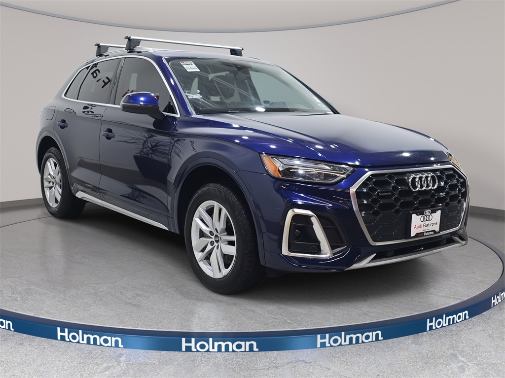 2022 Audi Q5 45 S line Premium photo 3