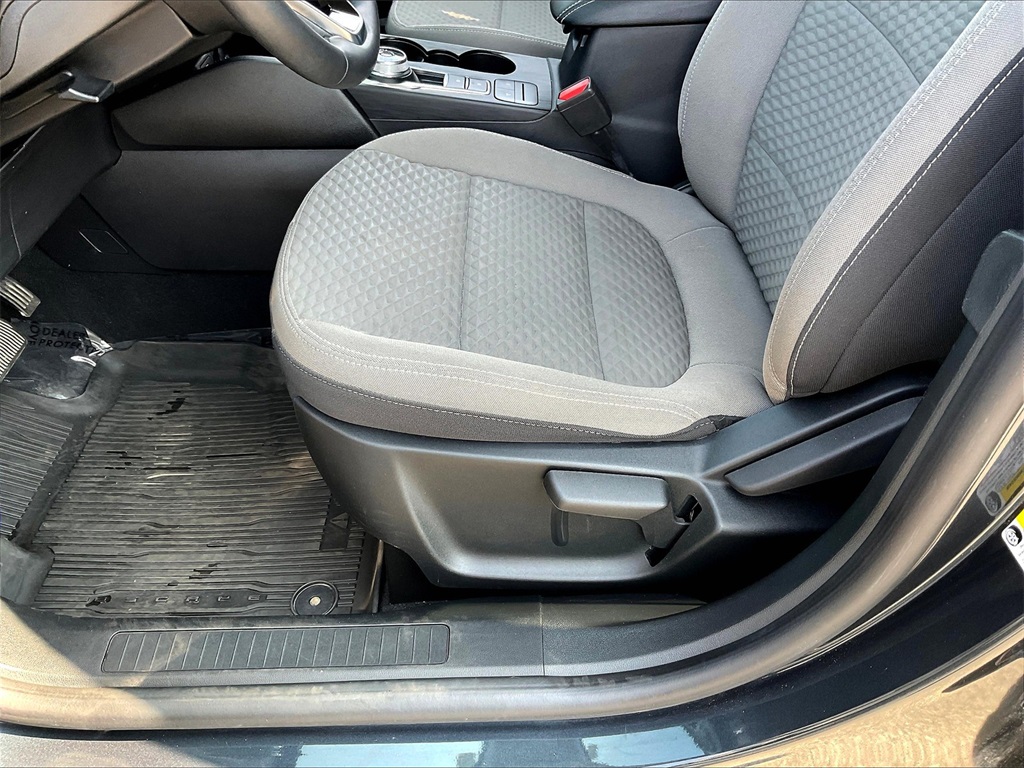 2022 Ford Escape SE photo 31