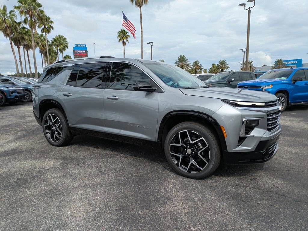2026 Chevrolet Traverse High Country photo 2