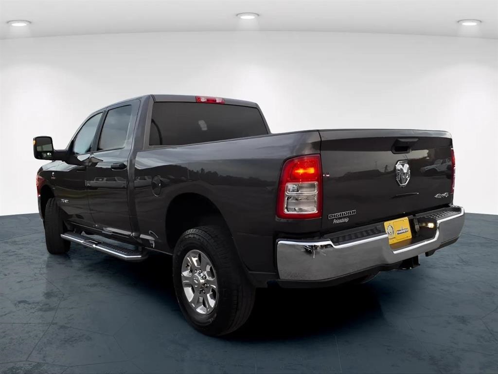 2024 Ram 2500 Big Horn photo 3