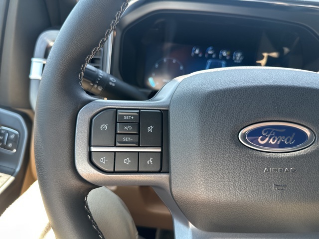 2026 Ford F-350 Lariat photo 40