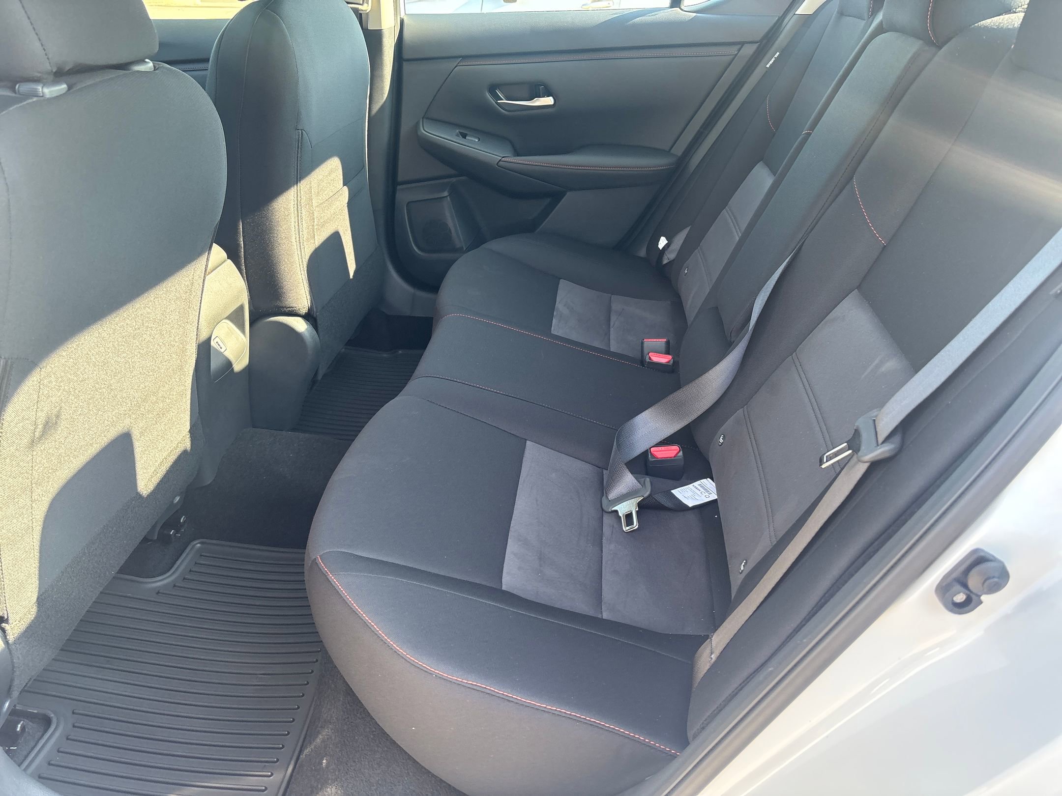 2025 Nissan Sentra SR photo 15