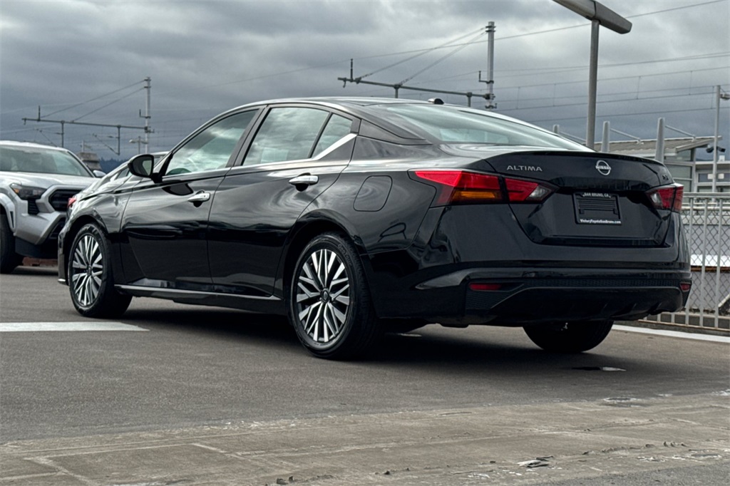 2024 Nissan Altima 2.5 SV photo 4