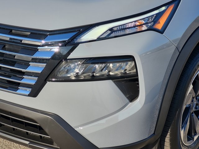 2026 Nissan Rogue SV photo 7
