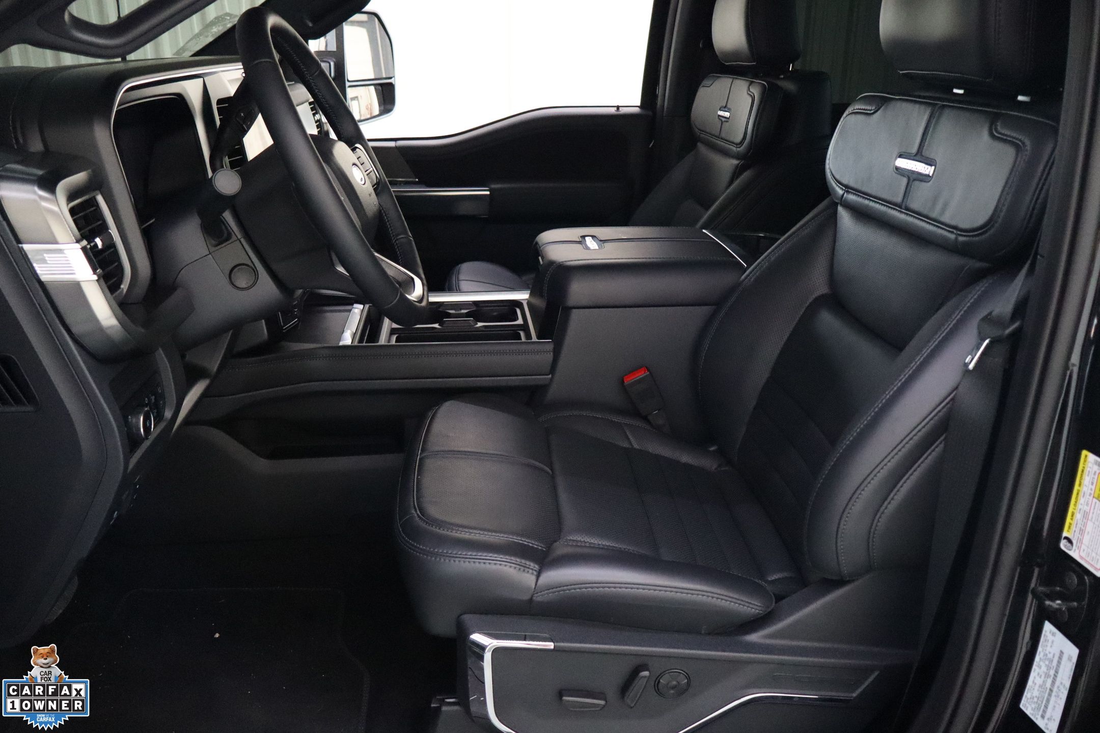 2025 Ford F-450 photo 12