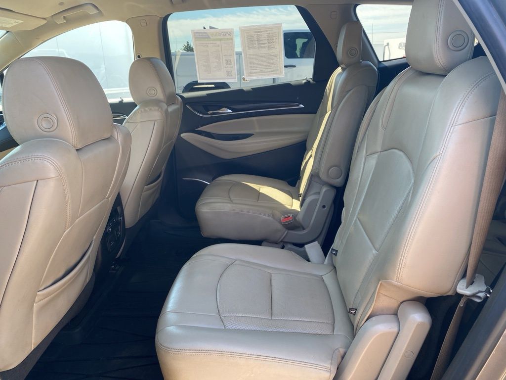 2018 Buick Enclave Essence photo 13