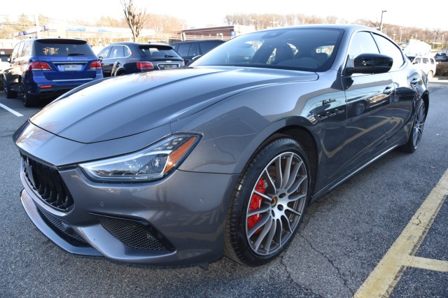 2024 Maserati Ghibli Modena Q4 photo 3