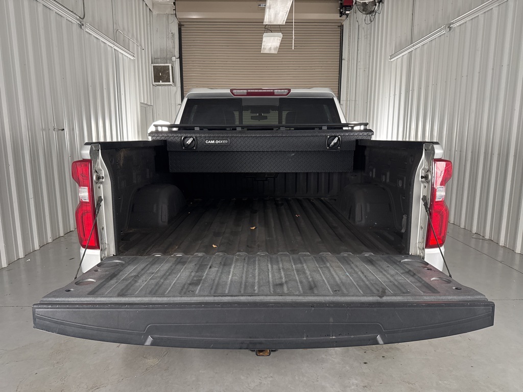 2020 Chevrolet Silverado 1500 RST photo 8