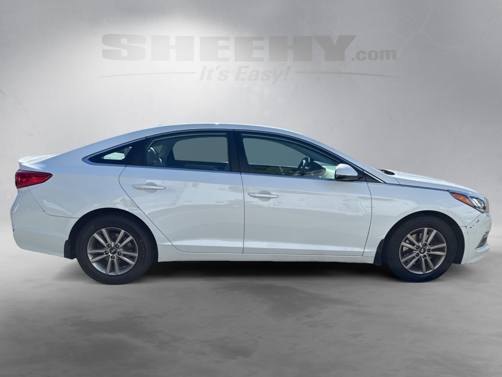 2015 Hyundai Sonata SE photo 9