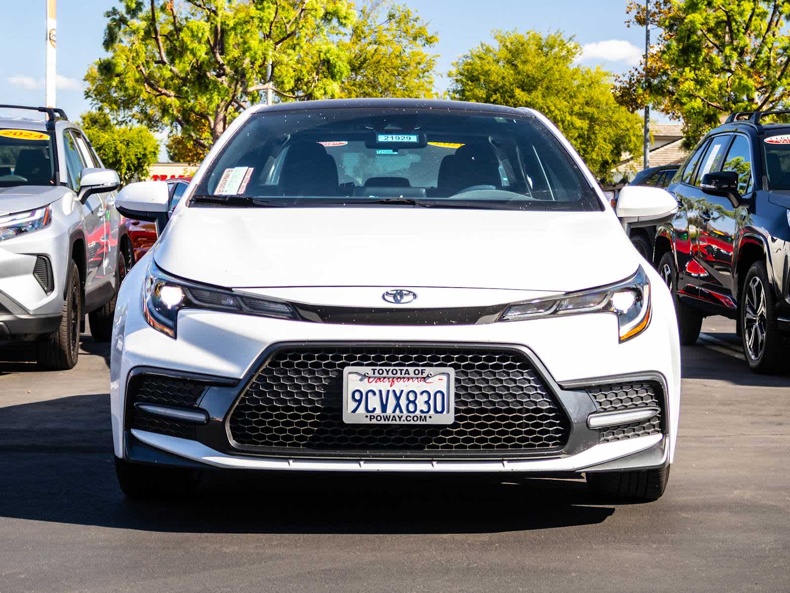 Used 2022 Toyota Corolla SE with VIN 5YFP4MCE3NP128926 for sale in Northfield, Minnesota