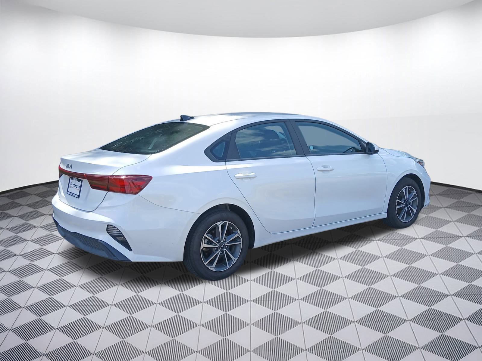 Used 2024 Kia Forte LXS with VIN 3KPF24ADXRE765007 for sale in Mount Pleasant, TX
