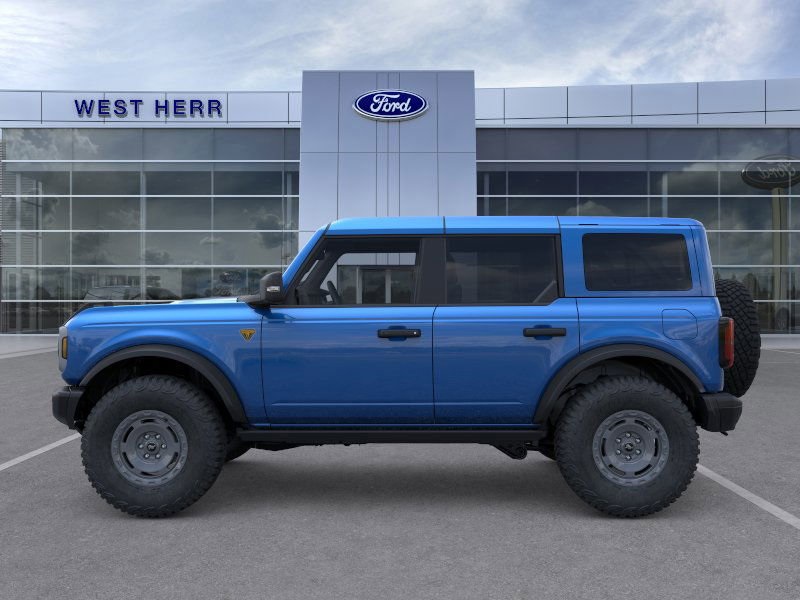 2025 Ford Bronco Badlands photo 2
