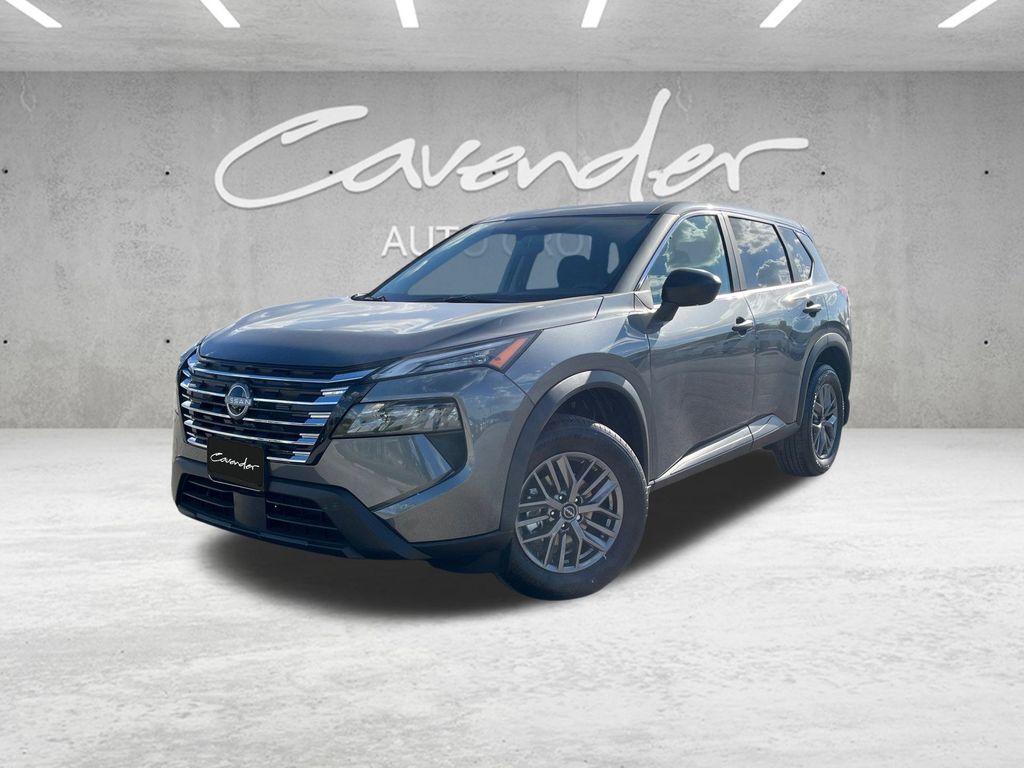 2026 Nissan Rogue S's photo