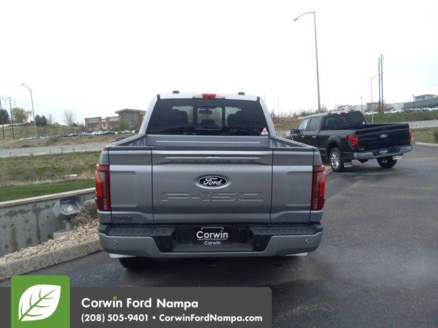2025 Ford F-150 Platinum photo 4