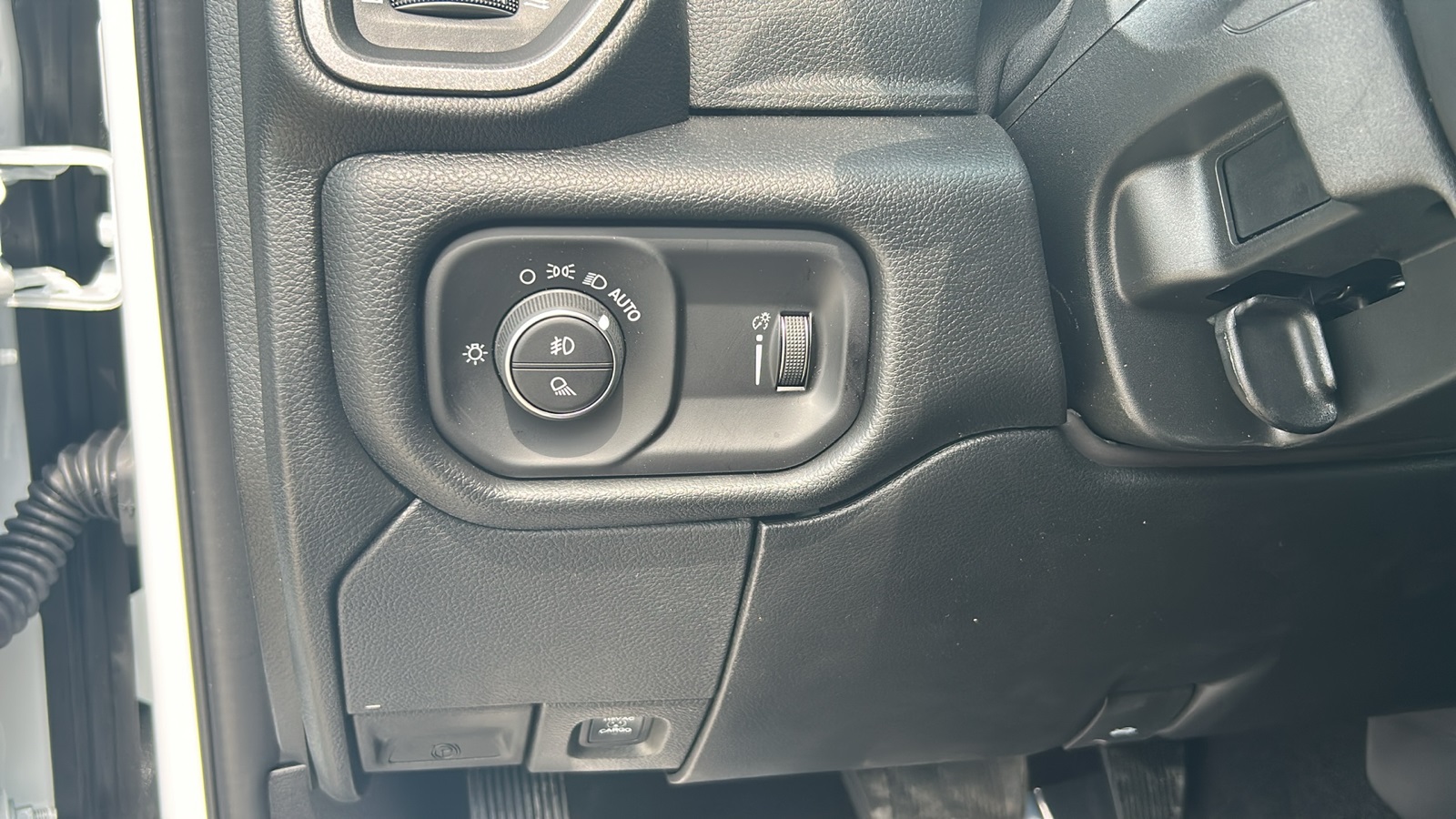 2025 Ram 2500 Tradesman photo 14