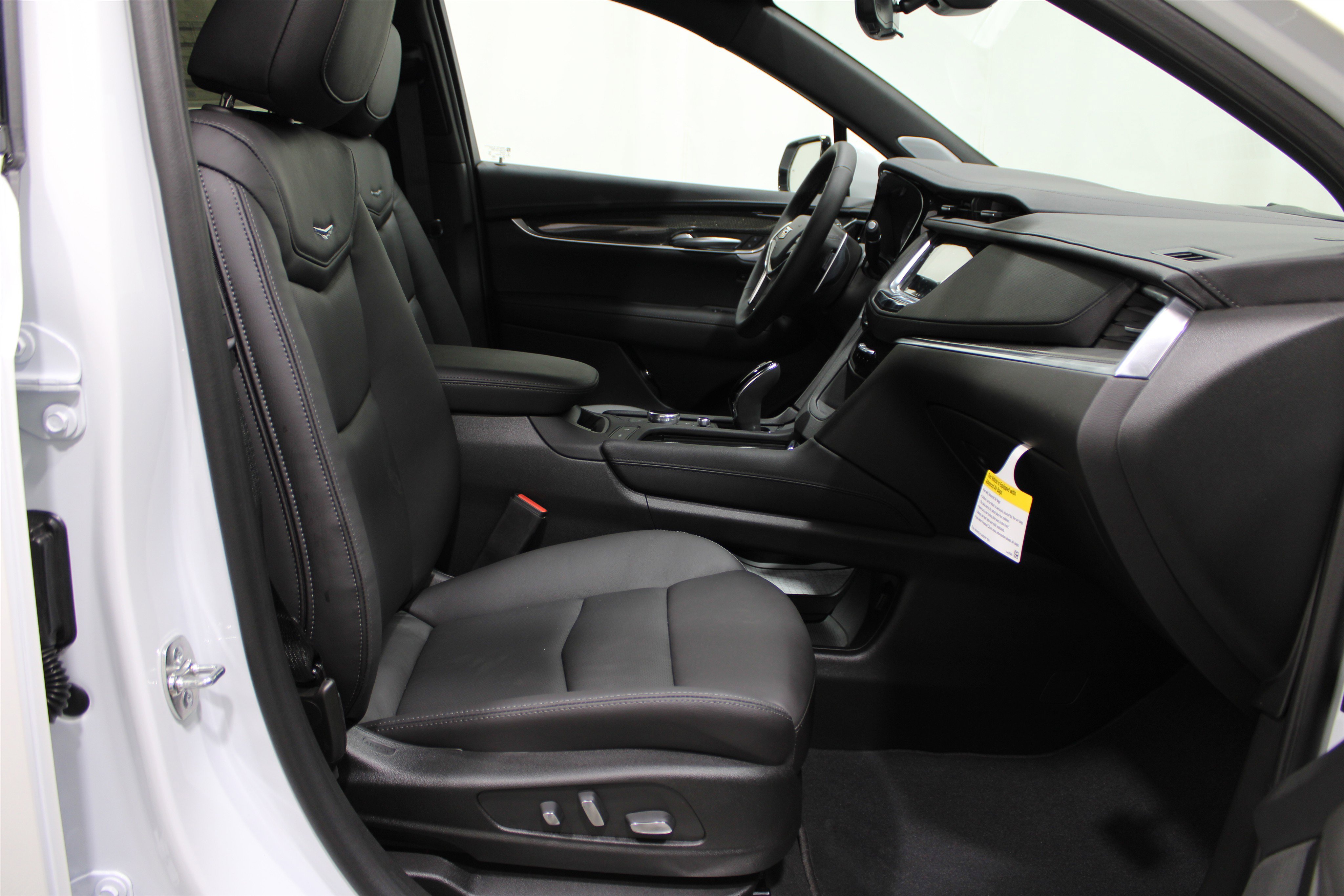 2025 Cadillac XT5 Sport photo 25