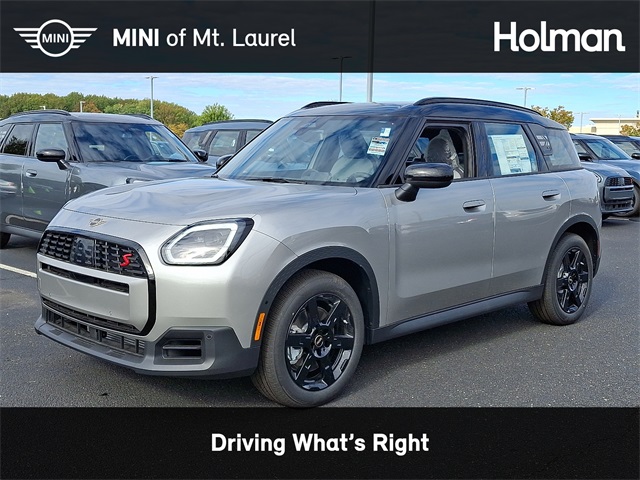 2026 MINI Countryman S's photo