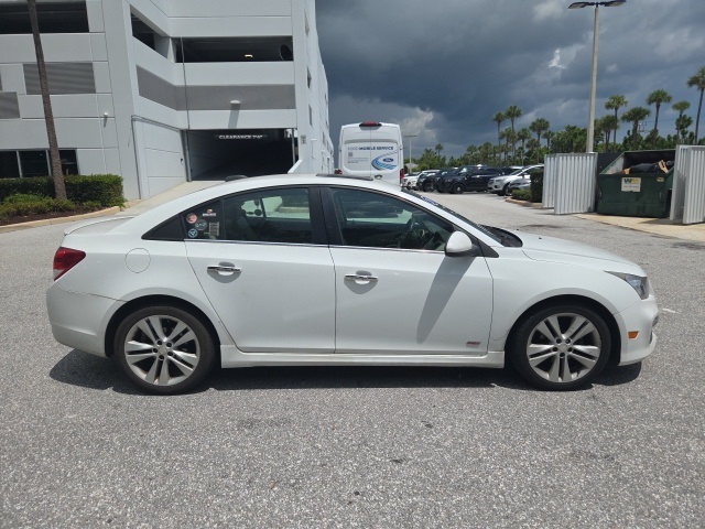 2016 Chevrolet Cruze LTZ photo 4