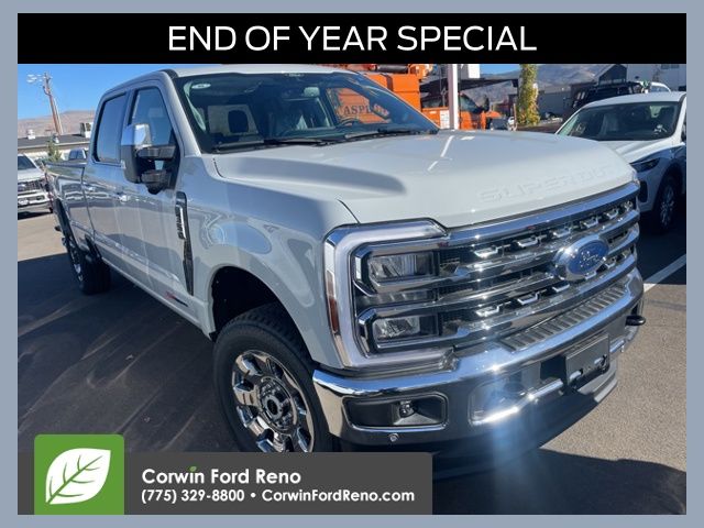 2026 Ford F-350 Super Duty Lariat's photo