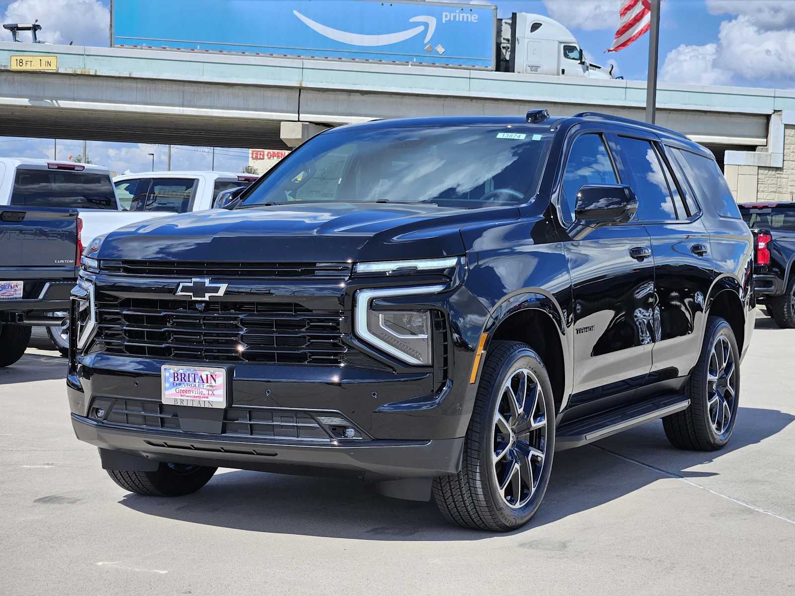 2026 Chevrolet Tahoe RST photo 2