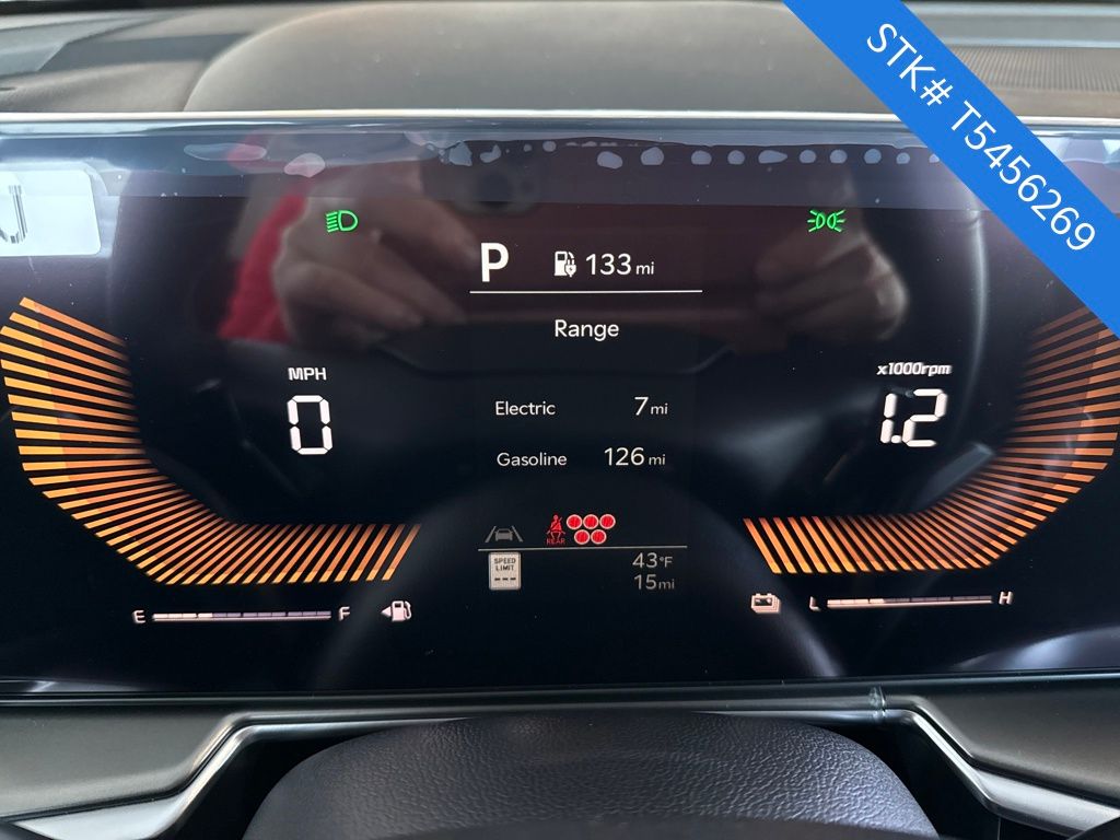 2026 Kia Sorento Plug-In Hybrid EX photo 3