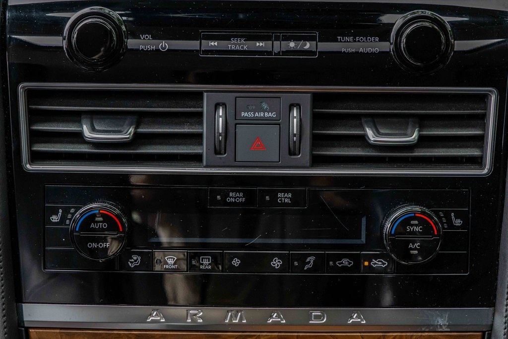 2023 Nissan Armada SL photo 11
