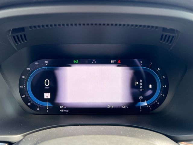 2025 Volvo XC60 B5 Core photo 10