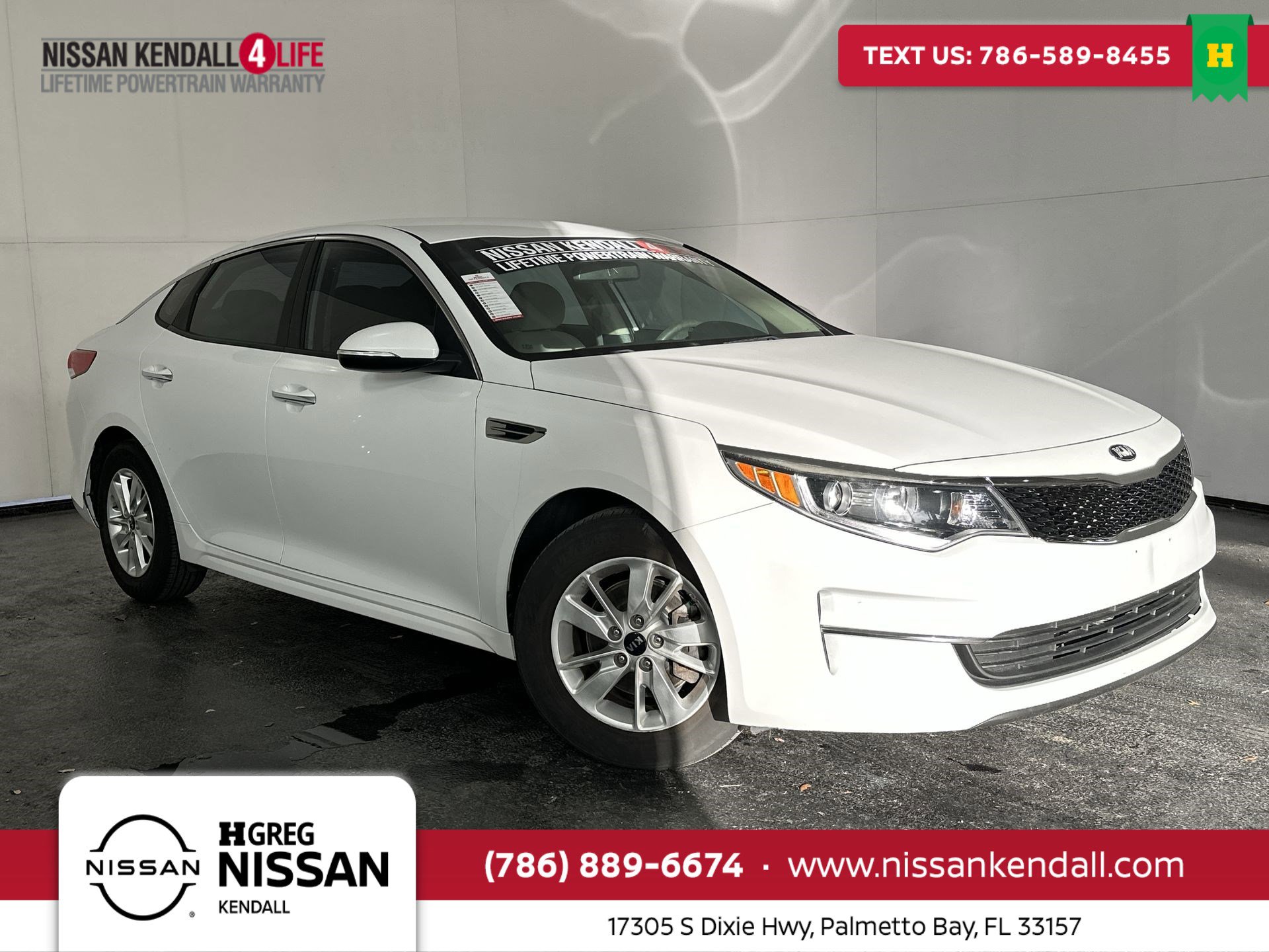 2017 Kia Optima LX's photo