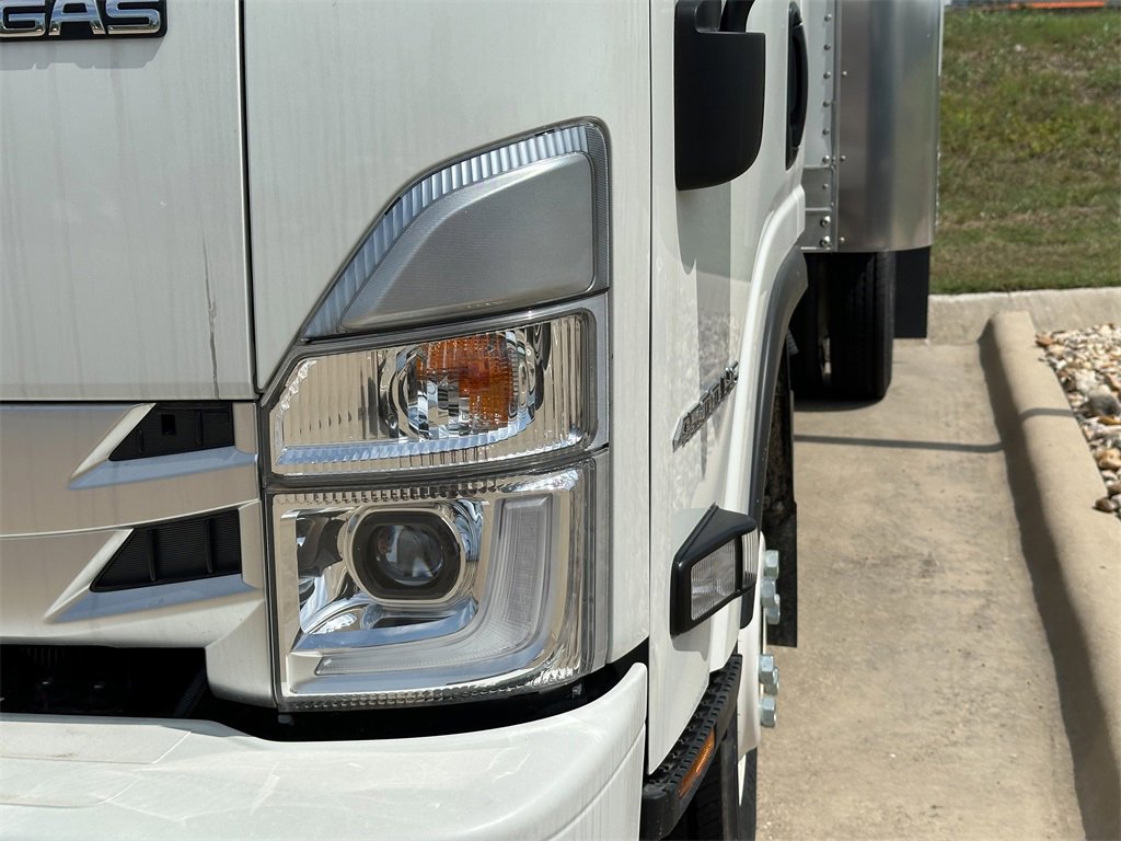 2024 Chevrolet Silverado 4500HD photo 4