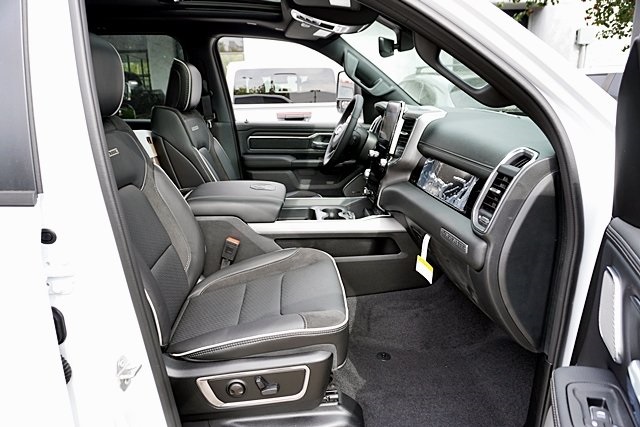 New 2026 Bright White Clear-Coat Exterior Paint RAM Laramie image 16