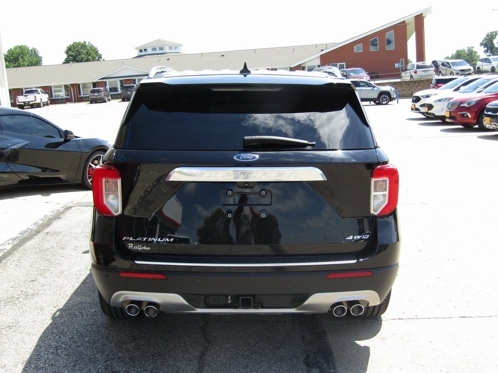 2021 Ford Explorer Platinum photo 3
