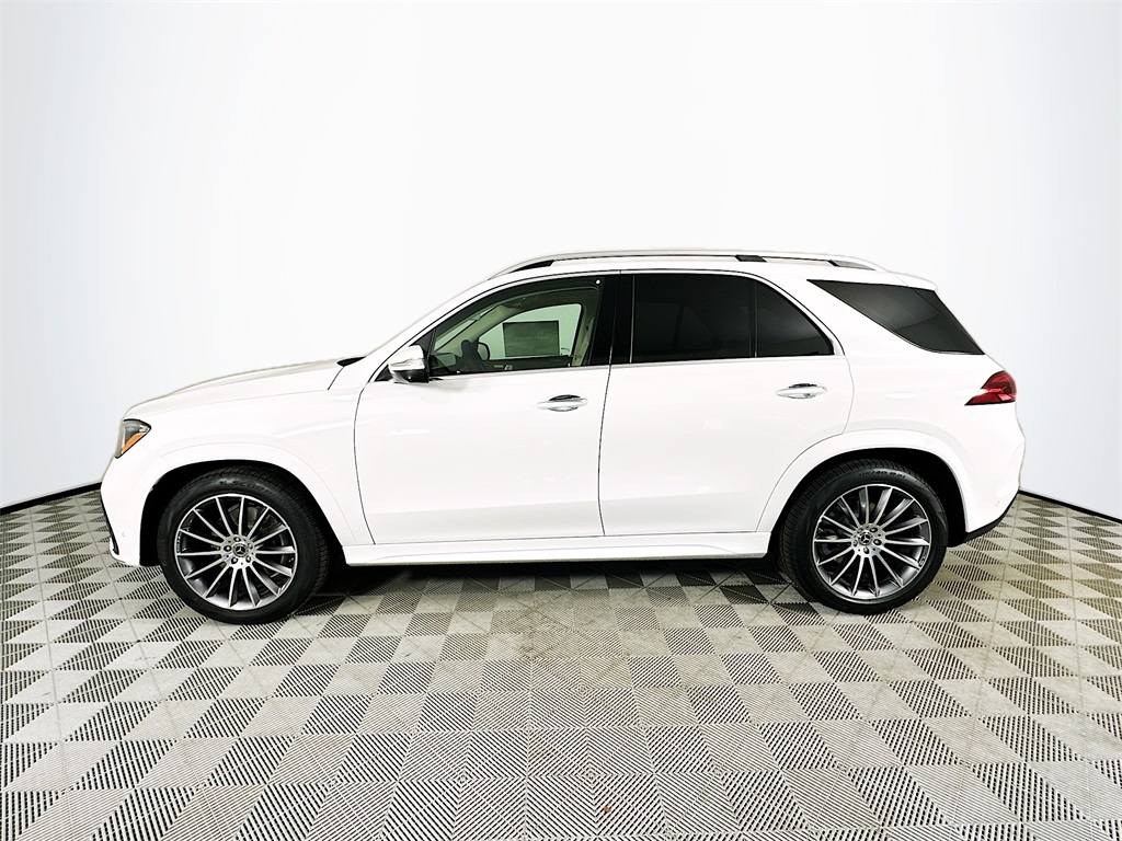 2026 Mercedes Benz GLE 450 4MATIC photo 4