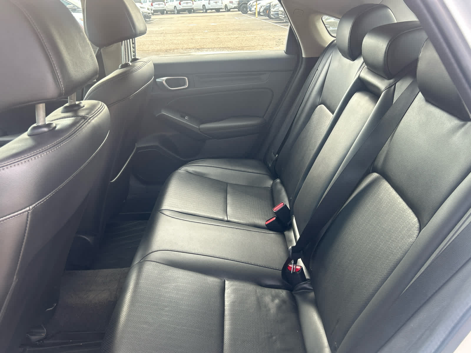 2024 Honda Civic Hatchback EX-L photo 13