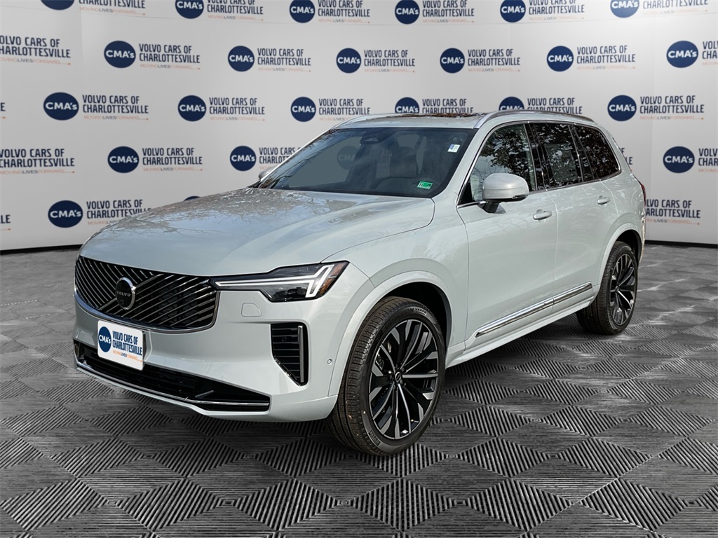 2026 Volvo XC90 Plus's photo