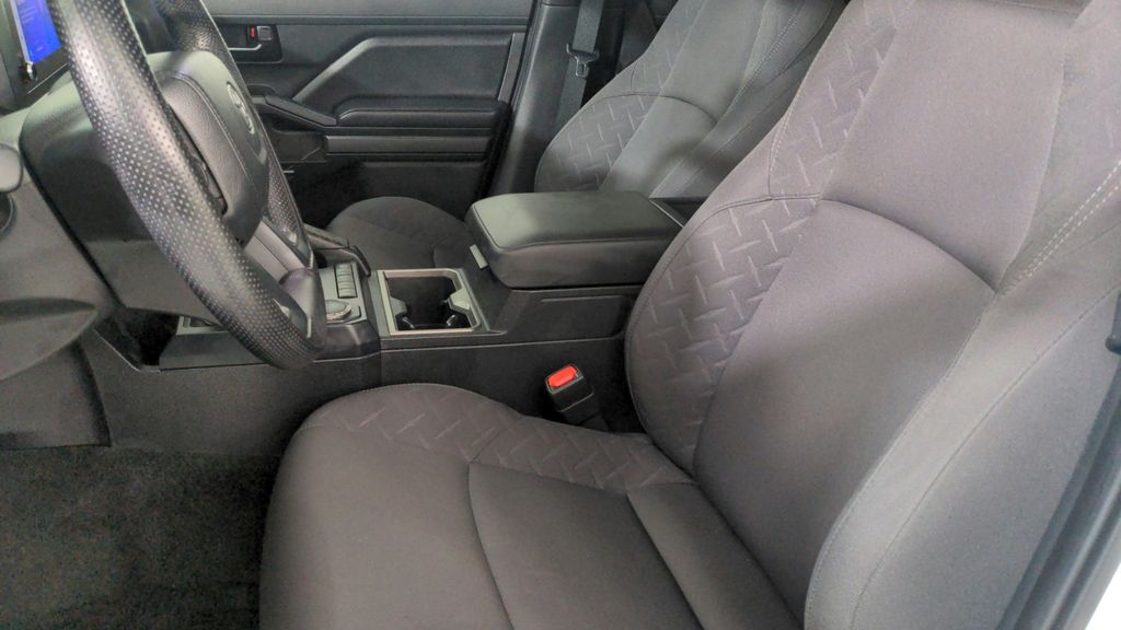2024 Toyota Tacoma SR5 photo 15