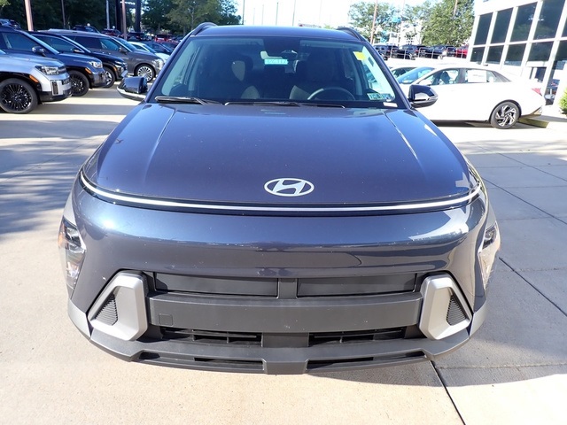 2026 Hyundai Kona SEL photo 6